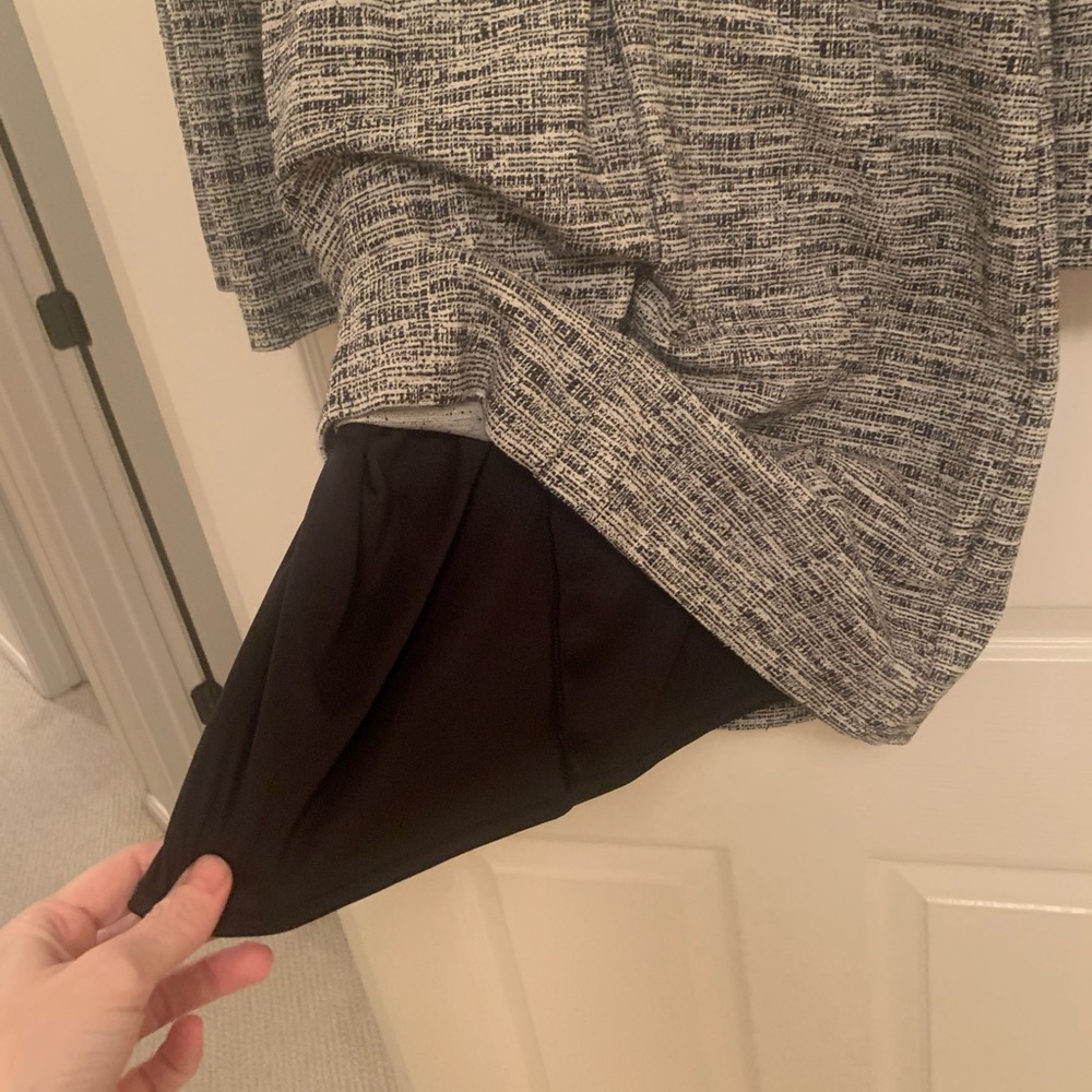 BANANA REPUBLIC Black and White Bell Sleeve Tweed Dress - Picture 6 of 15